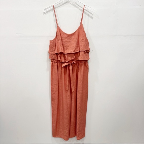 Hem & Thread Layered Ruffle Top Wide Leg Jumpsuit Thin Strap Belted Large - Picture 1 of 9